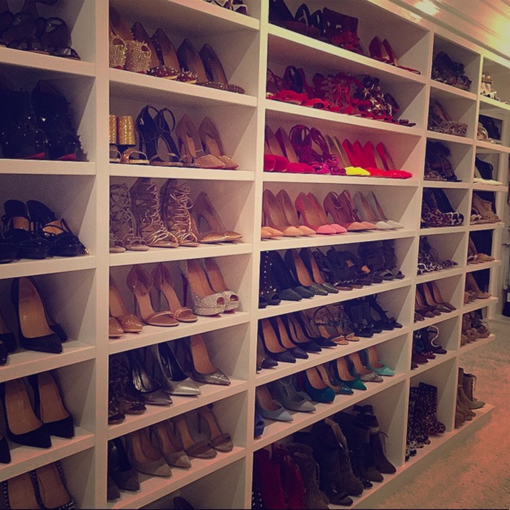 Welcome to my closet! 🎀